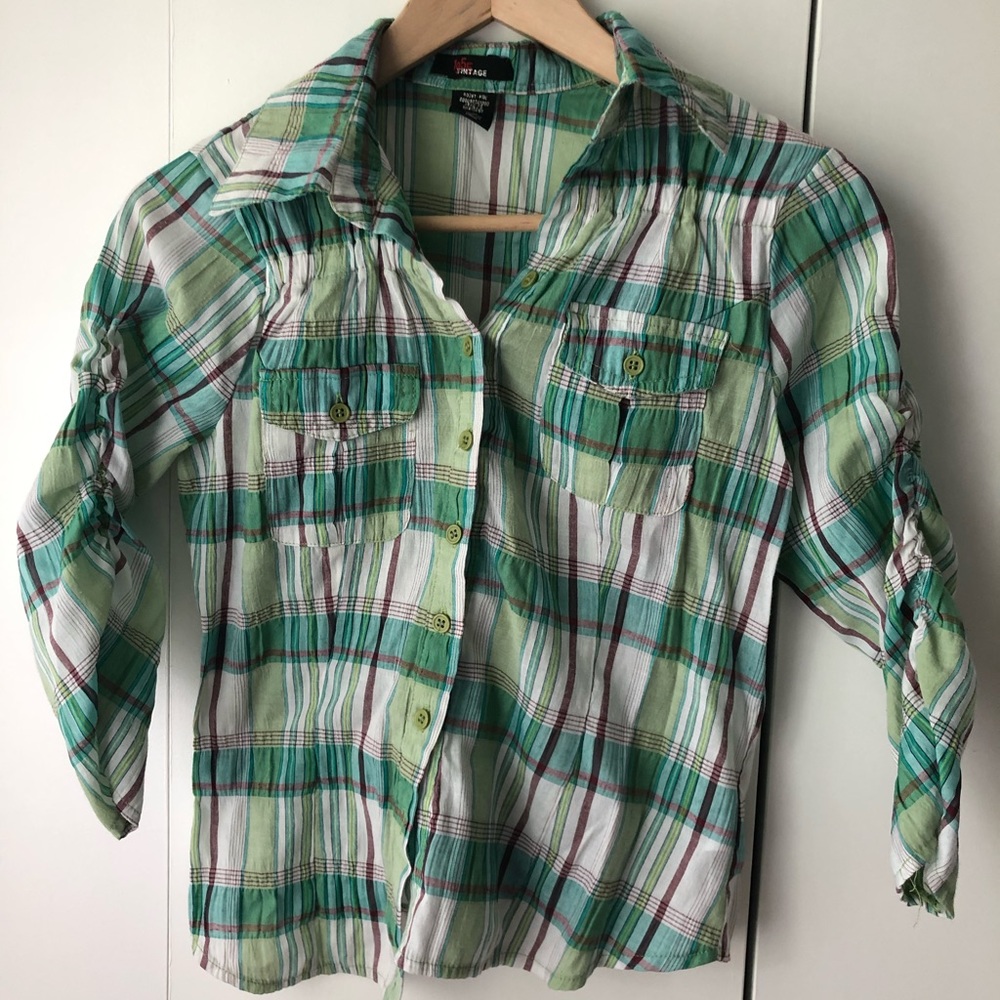 GREEN CHECKERED BUTTON UP BLOUSE